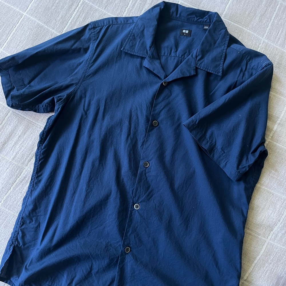 Uniqlo Camp Collar Shirt